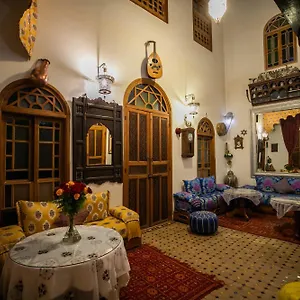 Les Idrissides Chez Lea Riad